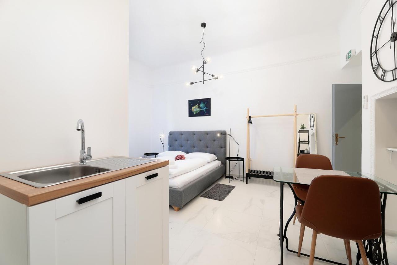Apartments Luan Рієка Екстер'єр фото